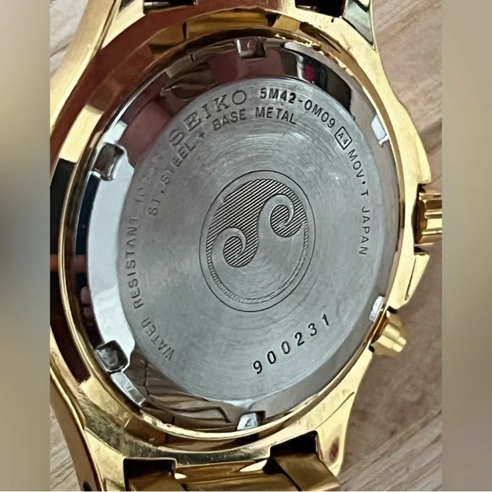 Seiko Rare Kinetic Men's Watch Automatic Gold-Tone Bracelet Dial Date Window